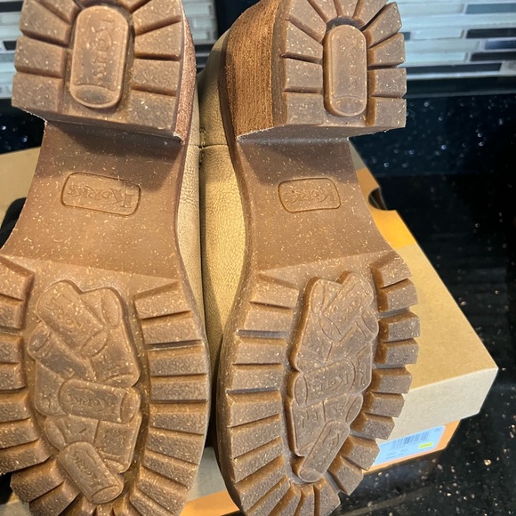 Korks Elsie Bootie 
Natural Faux Leather - Picture 5 of 7